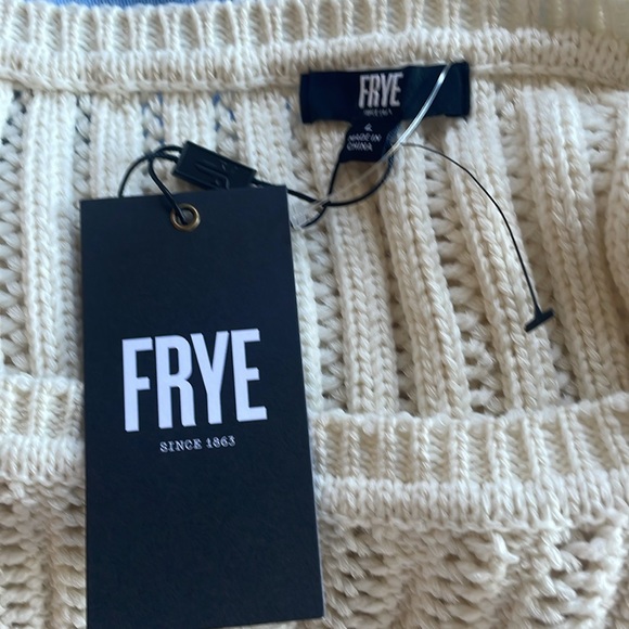 Frye sweater new size large - Picture 4 of 4